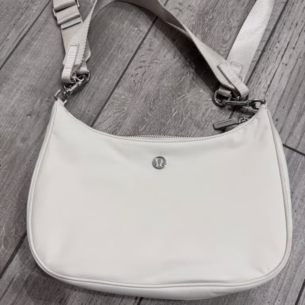 lululemon athletica Cream Shoulder Bag with Adjustable Strap